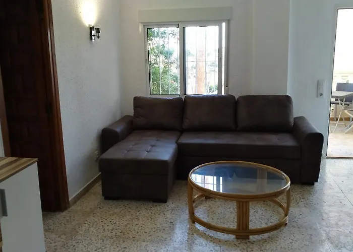 Romeo 4* Calp