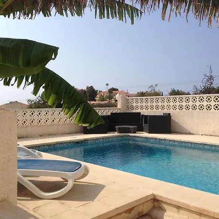 Romeo 4* Calp